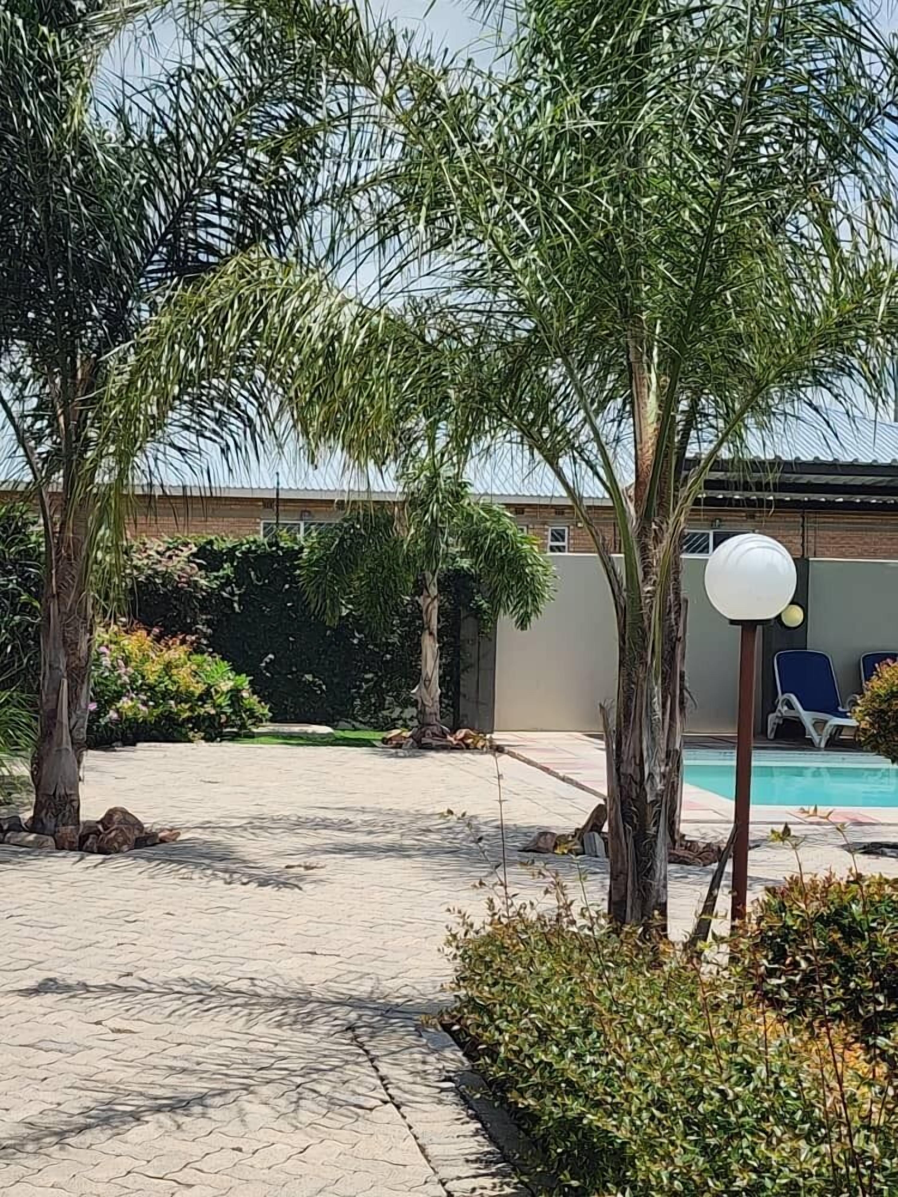 المنطقة المحيطة بالمنشأة