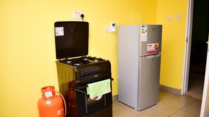 Căn hộ Deluxe, 3 phòng ngủ | Bếp chung | Tủ lạnh, lò vi sóng, lò nướng, bếp nấu 