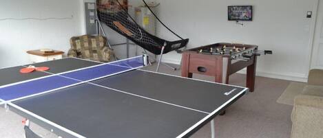 Vila Keluarga, hot tub, area taman | Fasilitas olahraga