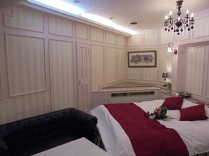 Tweepersoonskamer | Luxe beddengoed, individueel gedecoreerd, beddengoed