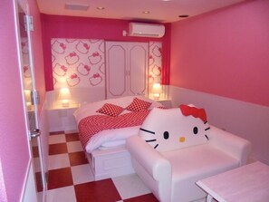 Premium bedding, individually decorated, bed sheets - HOTEL MOULIN ROUGE - Adults Only (Ibaraki)