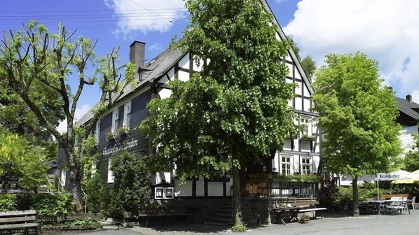 Chi tiết ngoại thất