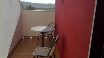 Phòng đôi hoặc 2 giường đơn | Hiên