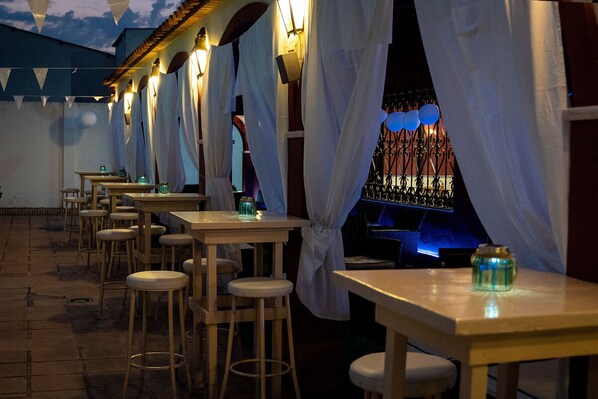 Terrace/patio - Hostal La Bartola (Córdoba)