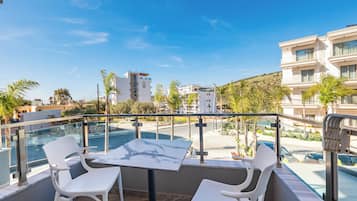 Quarto quádruplo luxo, sacada | Vista da sacada