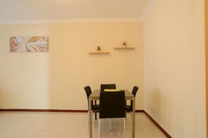 Chambre | Restauration dans la chambre