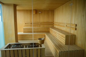 Sauna - Best North L'Avenue Apartment (Jakarta)