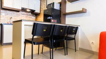 Phòng | Khu vực ăn uống tại phòng