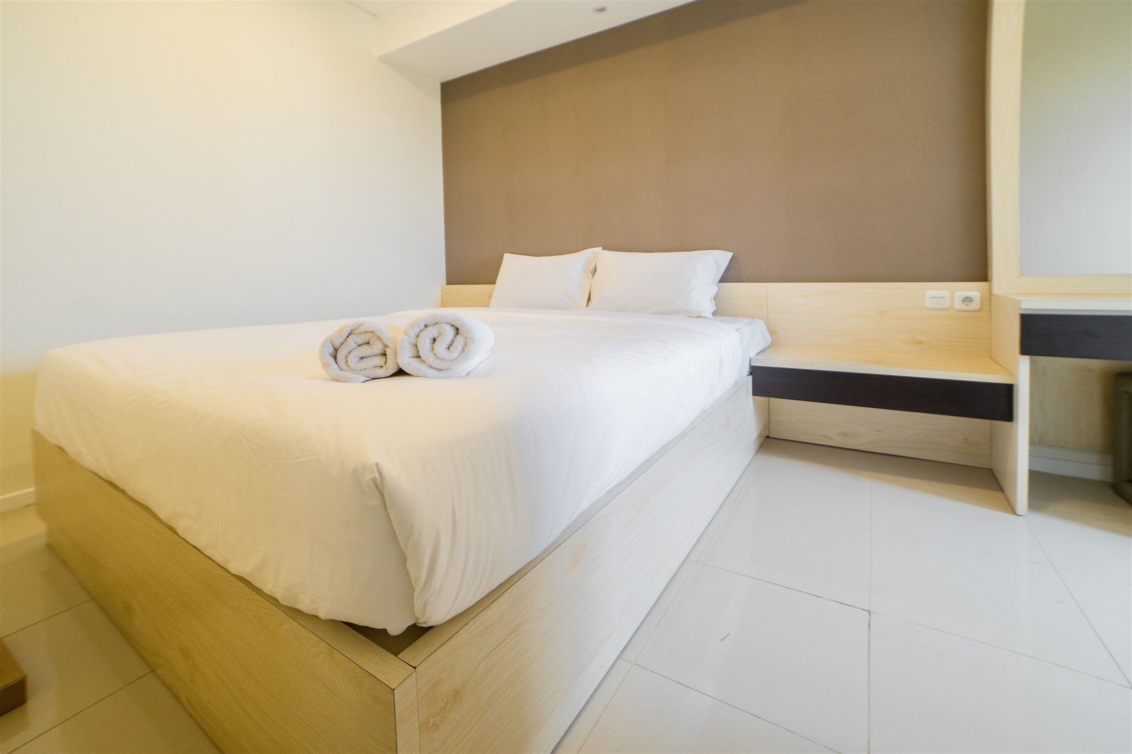 1 habitación, escritorio, wifi gratis y ropa de cama 