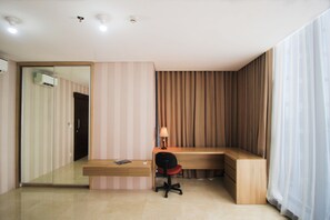 Room amenity - Suite L'avenue Apartment Pancoran (Jakarta)
