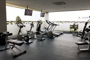 Gym - Suite L'avenue Apartment Pancoran (Jakarta)
