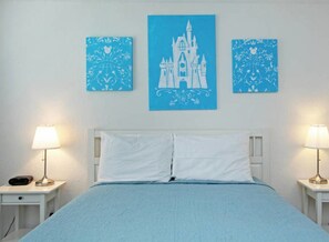 Family Townhome, Garden Area | 4 bedrooms, laptop workspace, iron/ironing board, bed sheets
