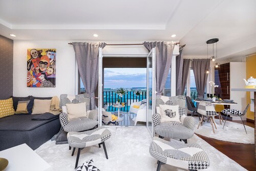 Bucharest Apartments DeLuxe