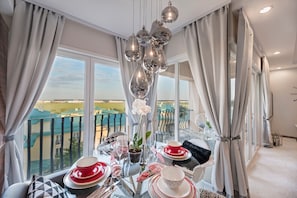 Departamento Premium, 2 habitaciones, para no fumadores, balcón | Servicio a la habitación