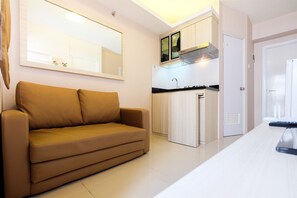 Room | Living room | TV