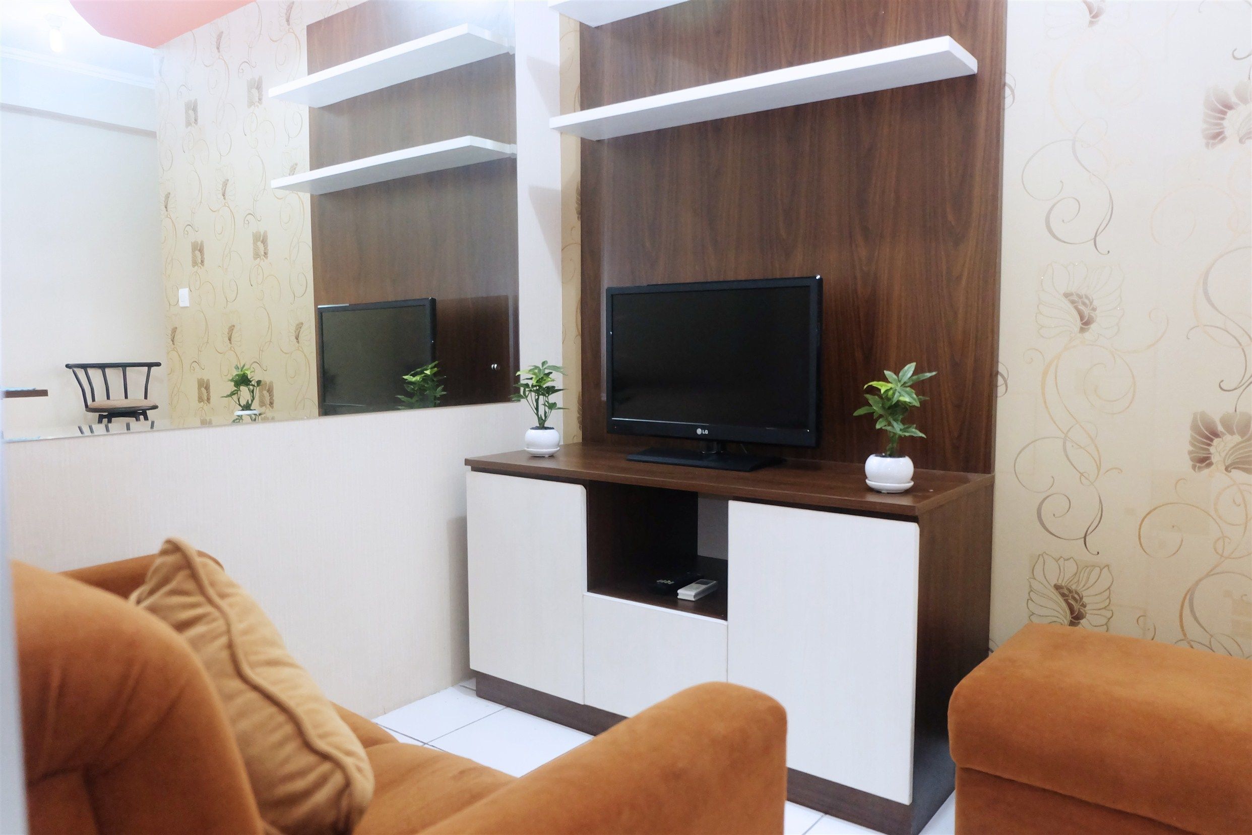 Rom | Oppholdsrom | TV