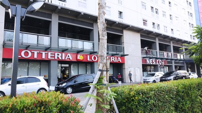 Good Apartment At Green Pramuka City