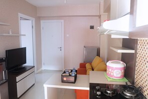 ห้องพัก | บริเวณนั่งเล่น | ทีวี