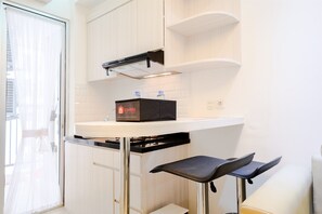 In-room dining - New & Clean Bassura City Apartment (Jakarta)