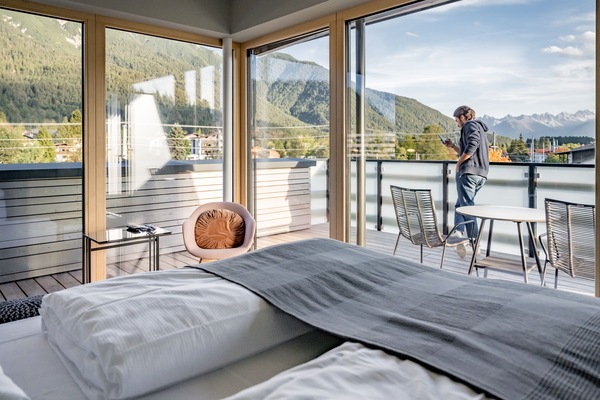Superior Double Room | In-room safe, soundproofing, WiFi (free), bed sheets