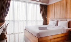 3 bedrooms, bed sheets - Warm Interior Apartment near MT Haryono and Cawang (Jakarta)