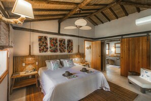 Suíte (Master) | Área de estar | TV de tela plana