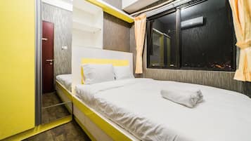Room | 1 bedroom, desk, free WiFi, bed sheets