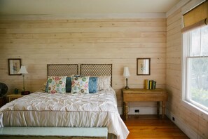 Ferienhaus, 1 King-Bett und Schlafsofa, Nichtraucher | 1 Schlafzimmer, hochwertige Bettwaren, individuell dekoriert