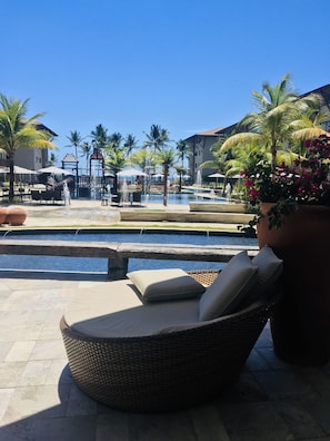 Sun deck