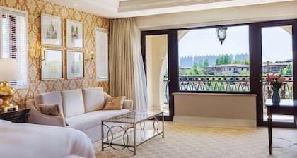 Wyndham Grand Plaza Resort Nanjing