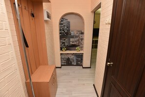 Apartment (Vainera Street, 66 a) | Room amenity