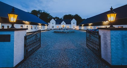 GÞrdinglund HerregÄrd Mainbuilding