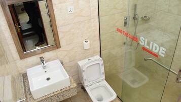 Ducha, cabezal de ducha tipo lluvia, artículos de tocador gratuitos