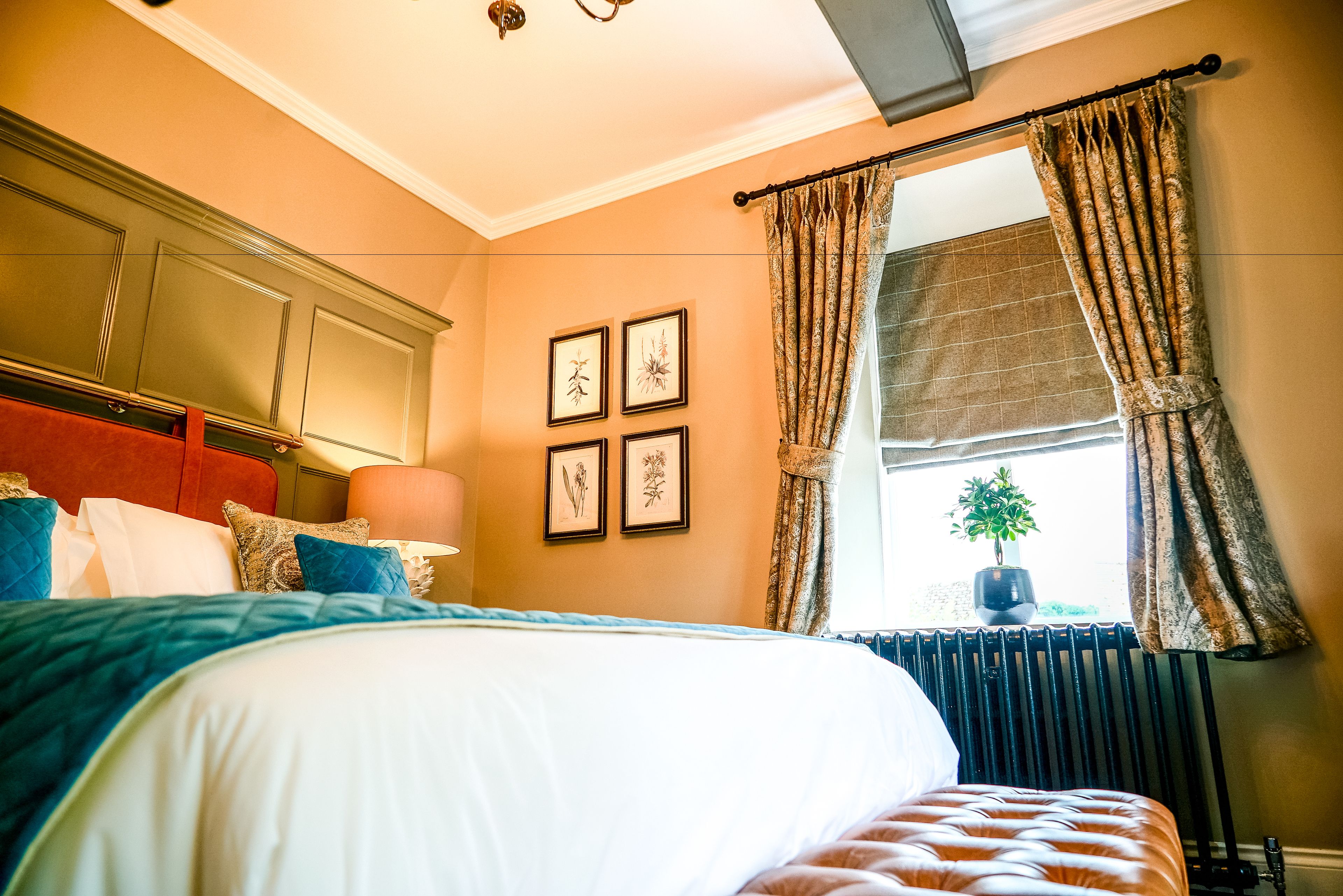 superior double room | 1 bedroom, premium bedding, pillow-top beds, free minibar items