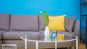 Apartment, Balcony | Living area | Flat-screen TV, DVD player - Stadtbleibe Naumburg (Naumburg)