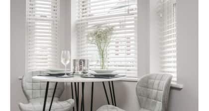 Tailored Stays - Victoria Road