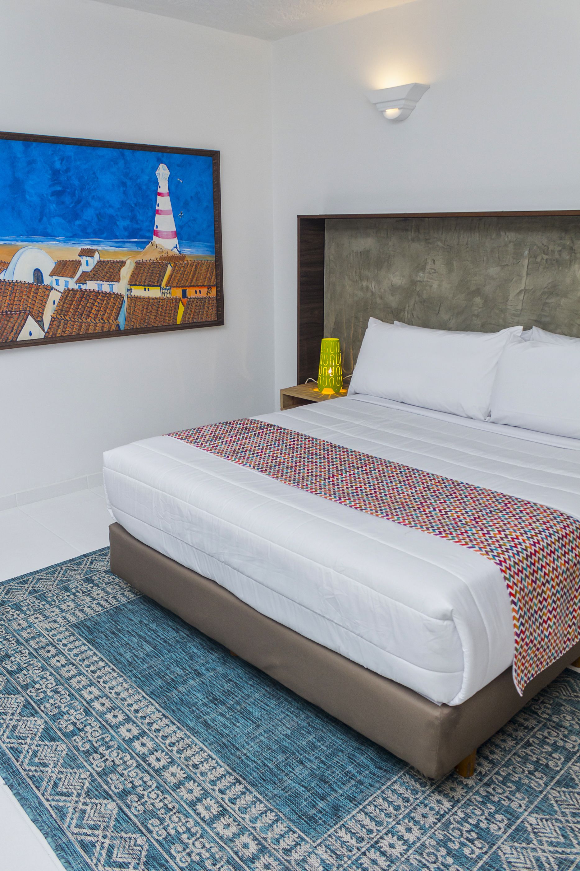 Minibar, caja de seguridad en la habitación, escritorio y wifi gratis 