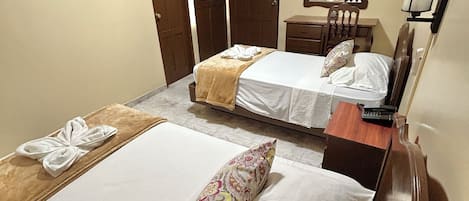Chambre Confort avec lits jumeaux, 2 lits une place, non-fumeur