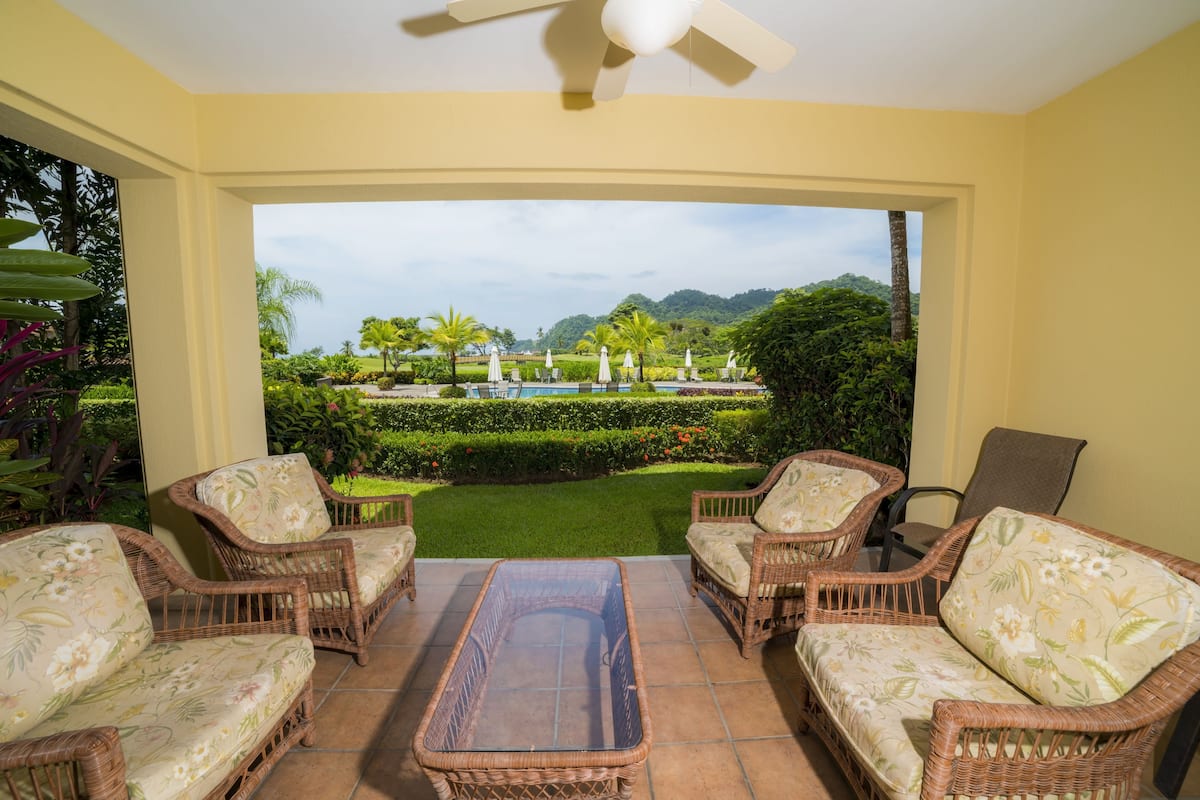 Appart'hôtel, plusieurs lits (Los Suenos Resort Del Mar 3N) | Terrasse/Patio