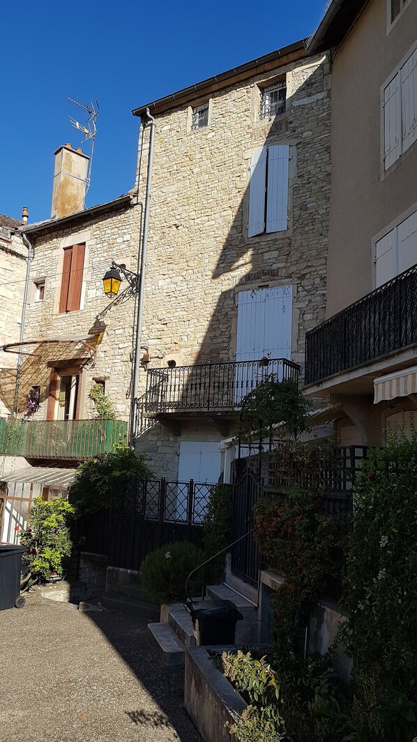 Voorkant van accommodatie