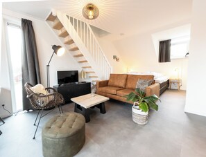 Appartement ( Eikenpage ) | Una cassaforte in camera, ferro/asse da stiro