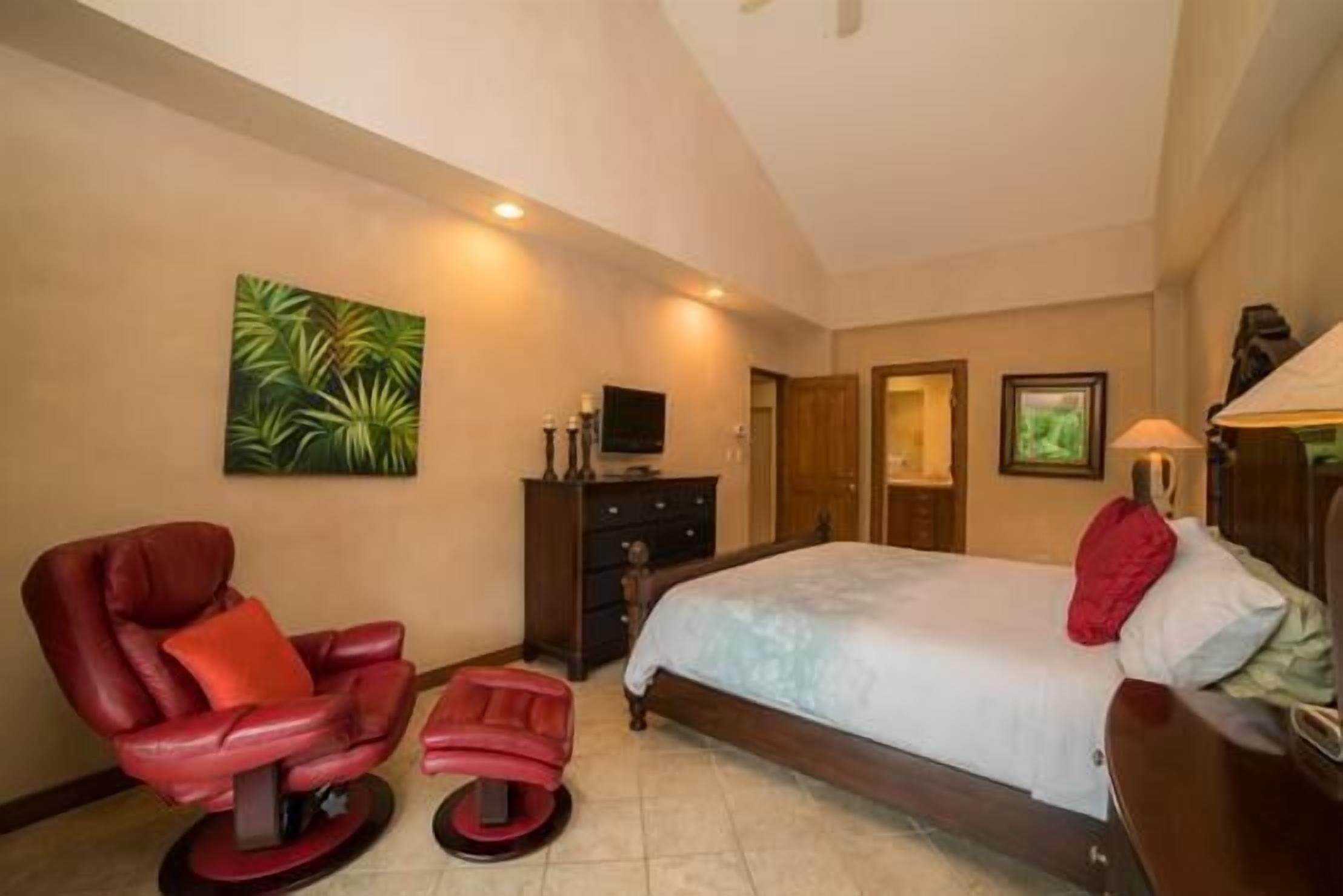 Condo, varias camas (Los Suenos Resort Veranda 1B) | 3 habitaciones, cunas, camas extra y wifi gratis 