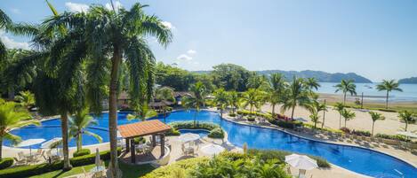 شقة - عدة أسرّة (Los Suenos Resort Veranda 1E) | بار على الشاطئ