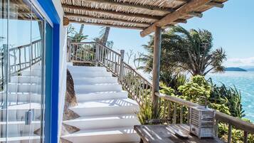 Deluxe Suite, 1 Queen Bed, Sea View | View from room