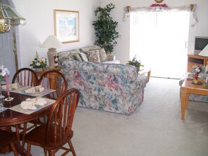 House, 3 Bedrooms, Private Pool | Living area | Flat-screen TV, video game console, DVD player - 4BR 3BA Home in Indian Creek by CV-2653 (Kissimmee)