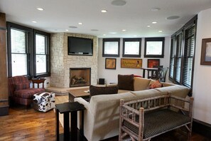 3 chambres, Wi-Fi gratuit, réveils