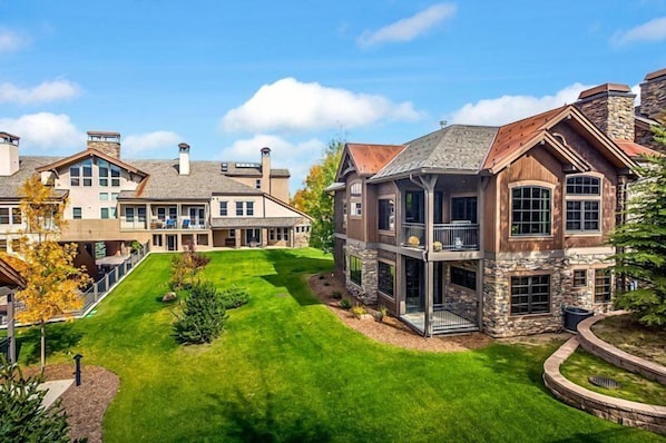 House (Snowmass_Woodrun_9957) | Aerial view