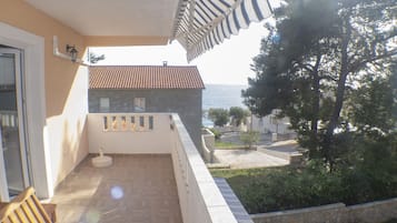 Apartment, 2 Bedrooms, Balcony (A4) | Terrace/patio