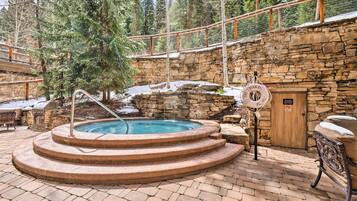 Condo (3057_The_Timbers) | Baignoire profonde
