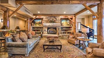 Condo (3057_The_Timbers) | Exterior